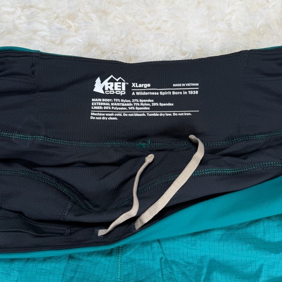 REI Swiftland 5” Women's Running Shorts Crater Teal Size XL - Picture 3 of 6